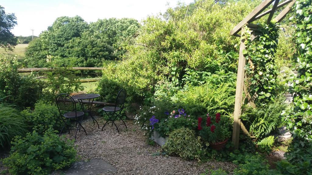 Bed and Breakfast Rectory Farm Haverfordwest Exterior foto